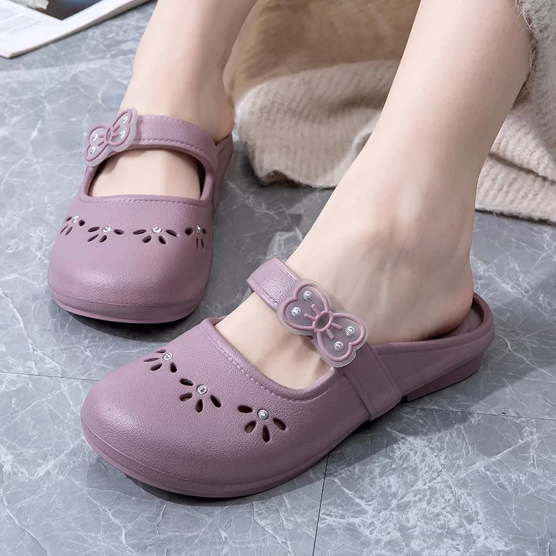 Comfort For The Whole Family: Wisdom Foot’s Full Range Of Plastic Slippers, Catering To Every Family Member’s Needs